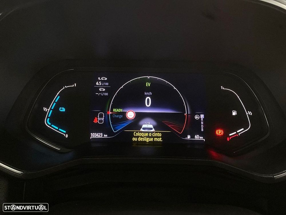Renault Clio 1.6 E-Tech Exclusive - 11