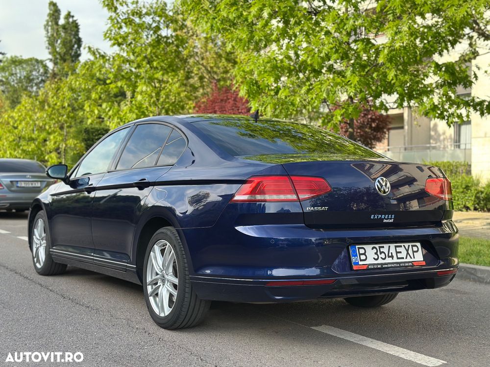 Volkswagen Passat 2.0 TDI SCR DSG Comfortline - 17