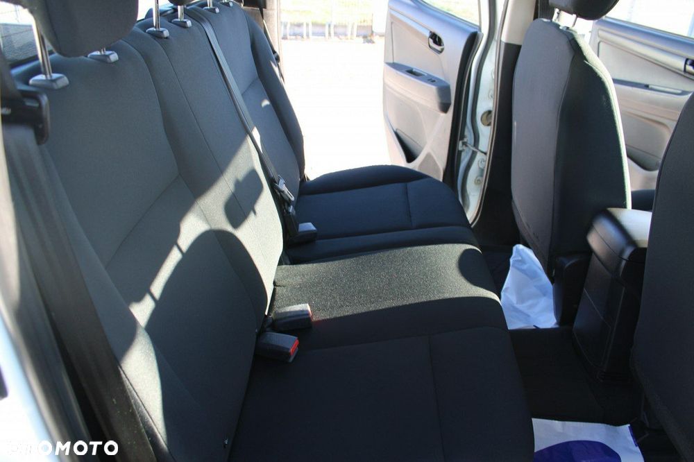 Isuzu D-Max 1.9 DC L - 18