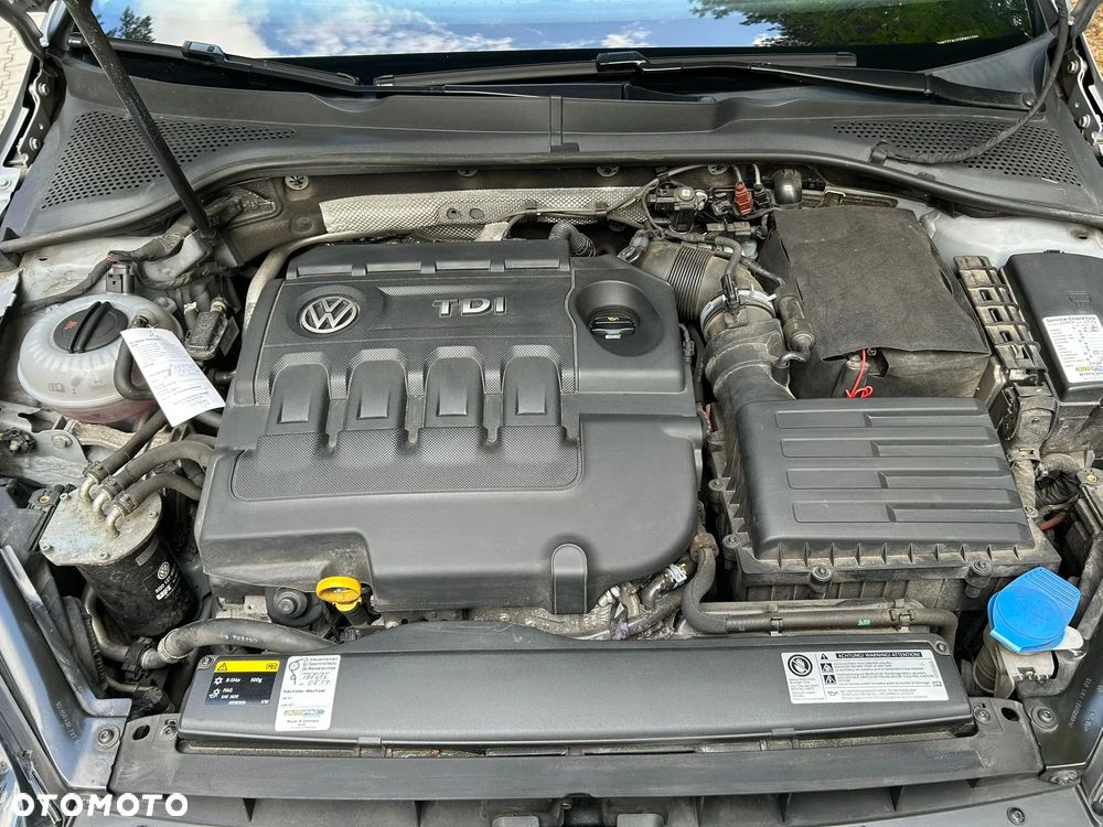 Volkswagen Golf Variant 2.0 TDI BlueMotion Technology Highline - 26