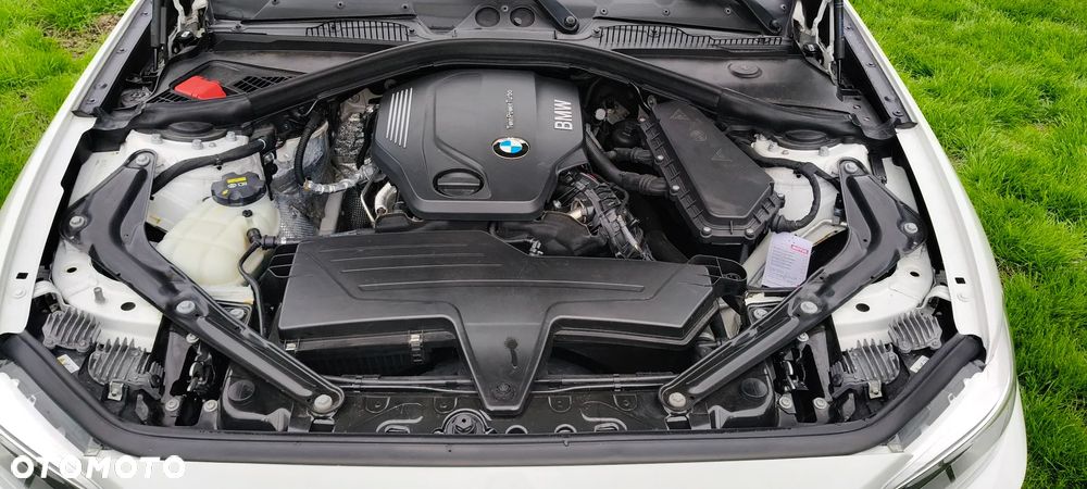 BMW Seria 2 220d M Sport sport - 23