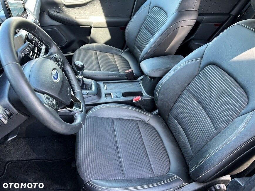 Ford Kuga 2.0 EcoBlue mHEV FWD Titanium X - 15