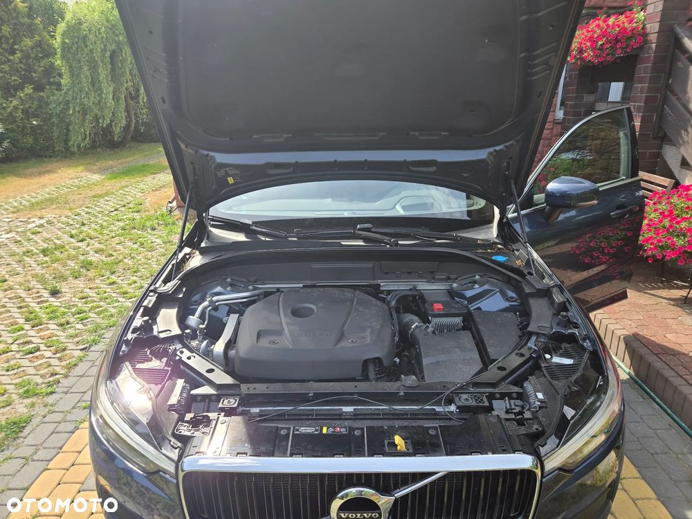 Volvo XC 60 B5 B AWD Geartronic Momentum Pro - 18