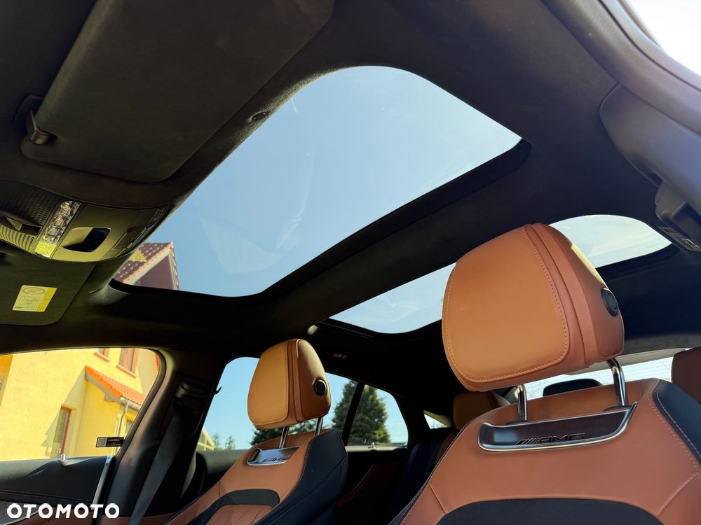 Mercedes-Benz AMG GT 43 4-Matic+ - 10