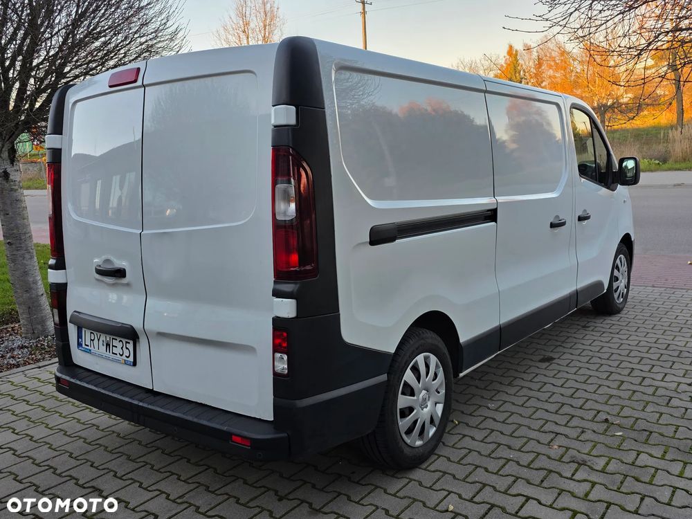 Renault trafic - 5