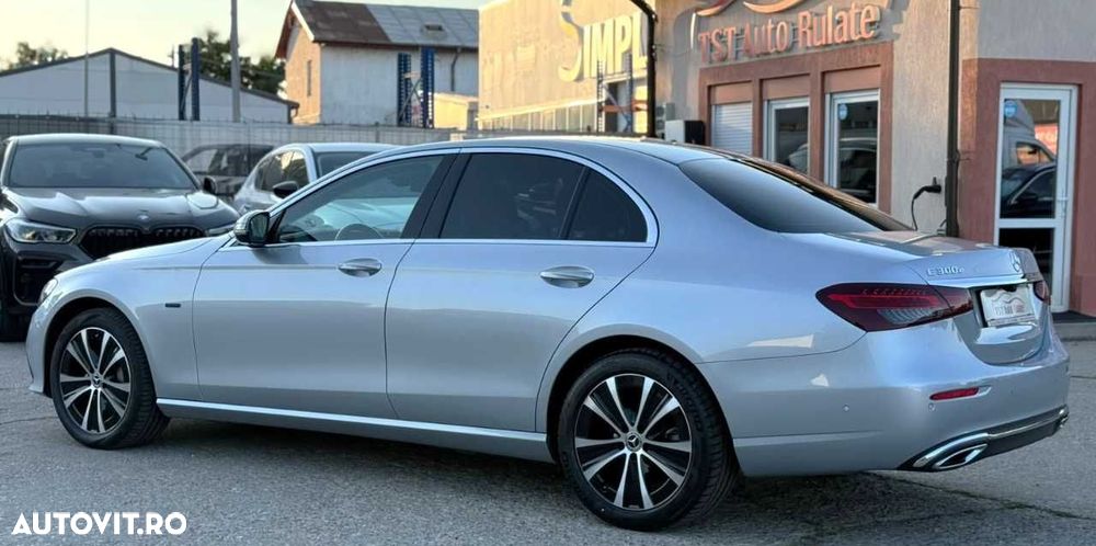 Mercedes-Benz E - 6