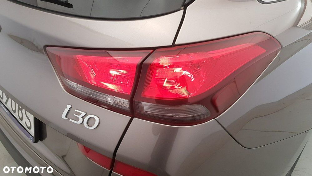 Hyundai i30 - 12