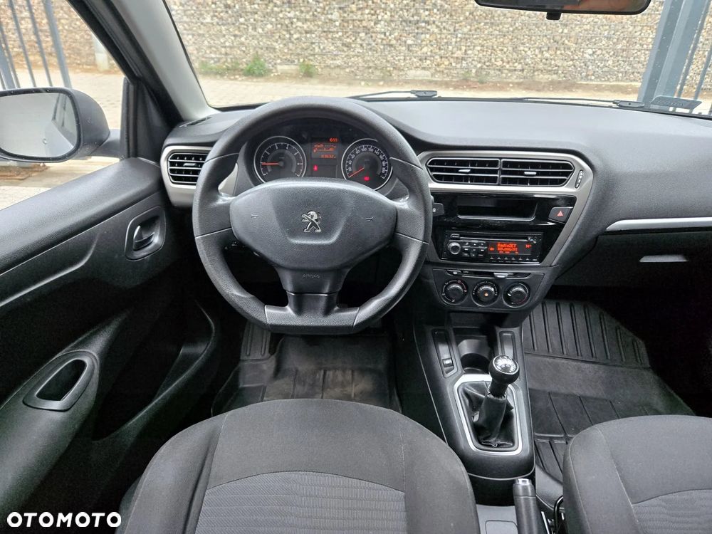 Peugeot 301 1.2 VTi/Pure Tech Allure - 5