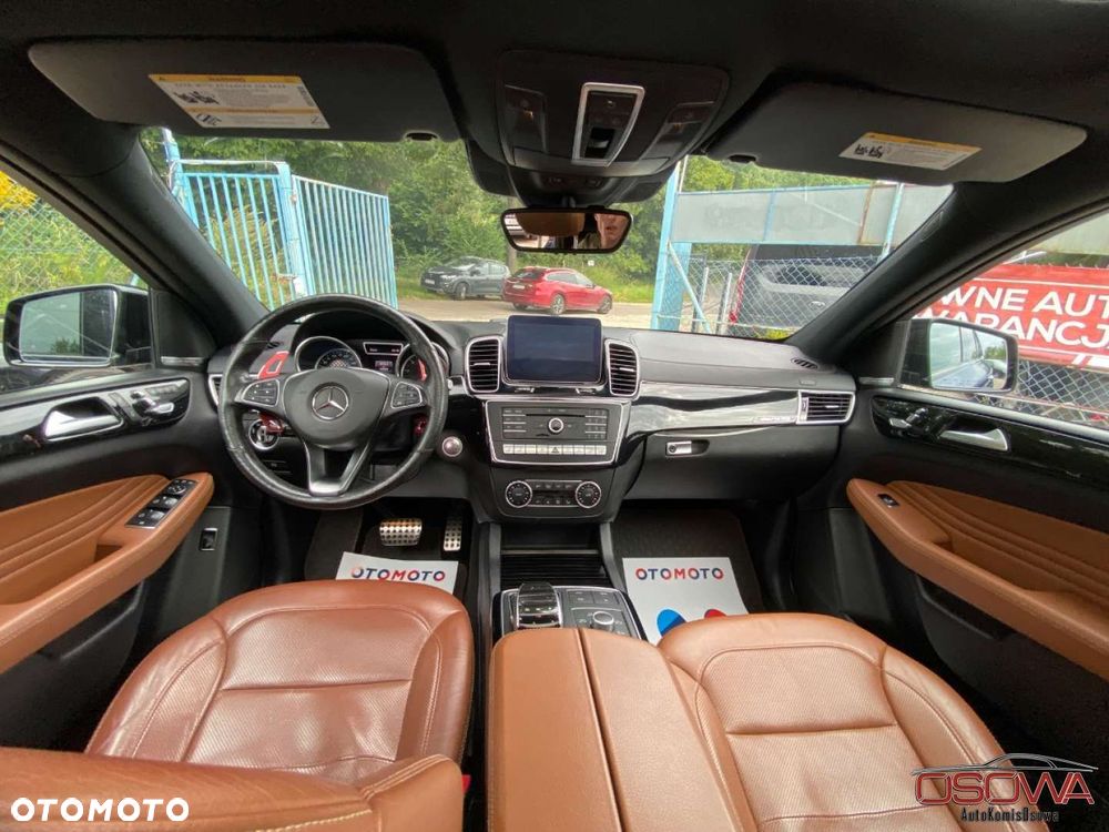 Mercedes-Benz GLE - 31