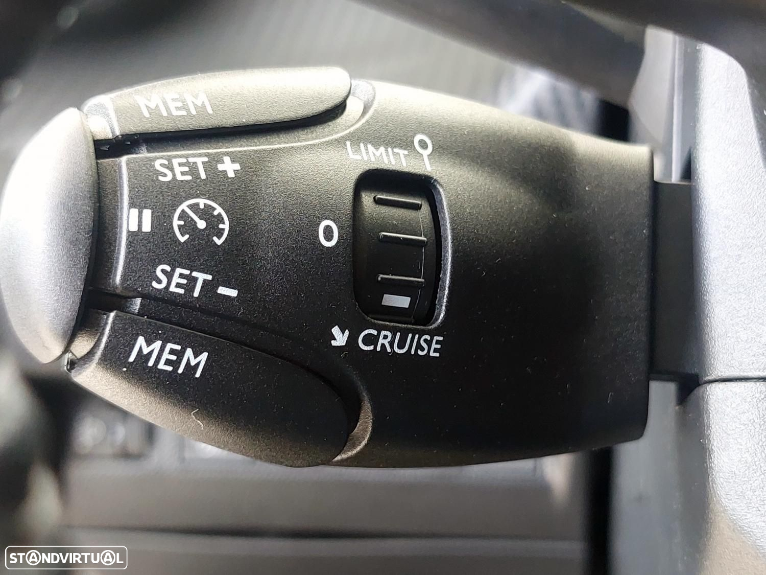 Peugeot e-208 50 kWh Active - 23