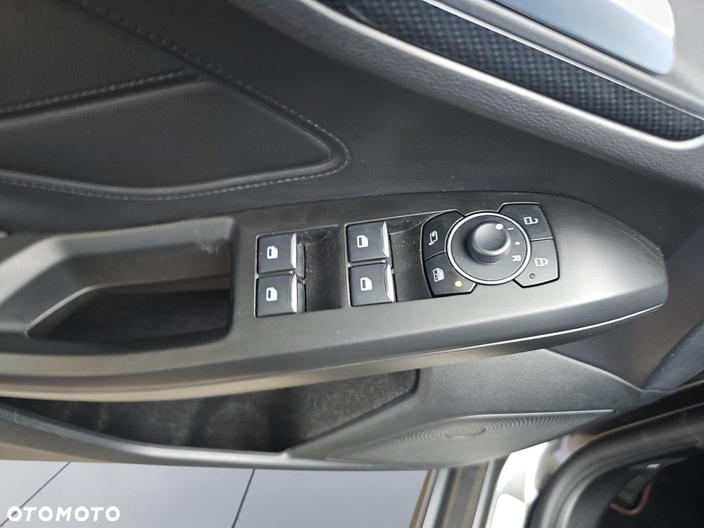 Ford Focus SW 1.0 EcoBoost mHEV ST-Line X - 19