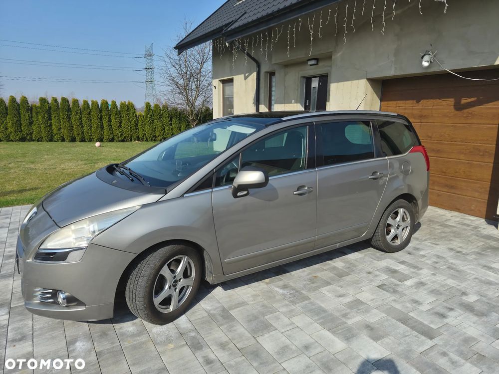 Peugeot 5008 HDI FAP 165 Automatik Premium - 12