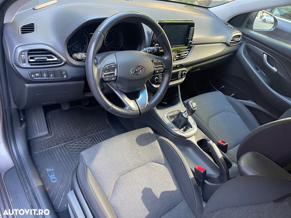 Hyundai i30 1.5 110CP M/T Comfort - 8
