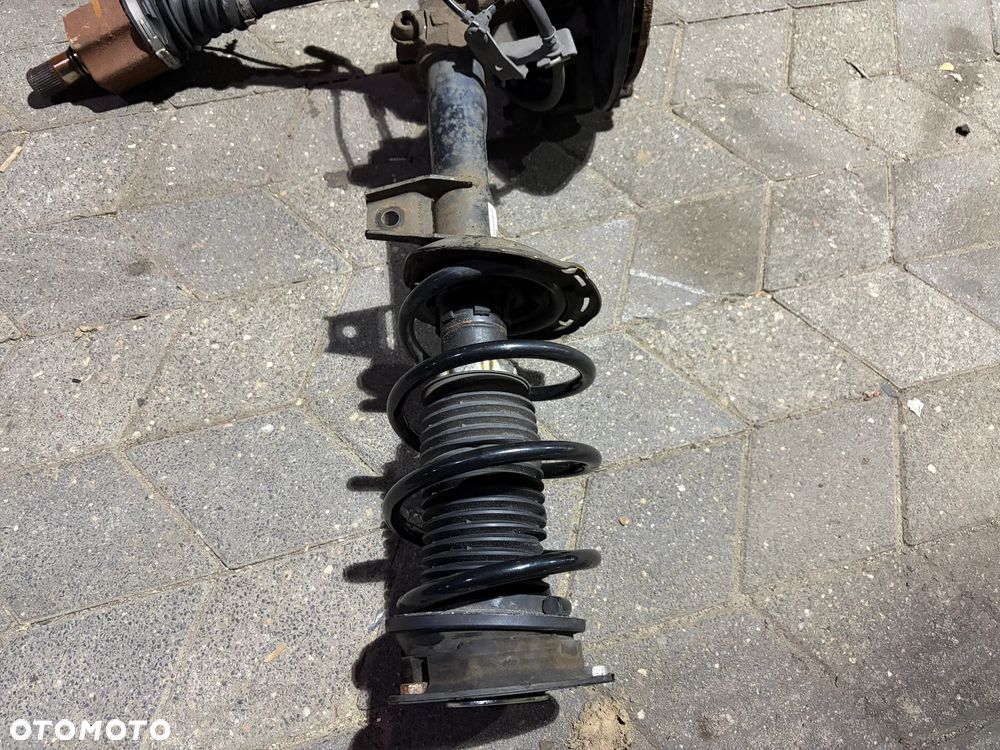 McPherson zwrotnica lewa Skoda Octavia III 2.0 TDI 150km DSG 2019r 5Q0413023 - 9