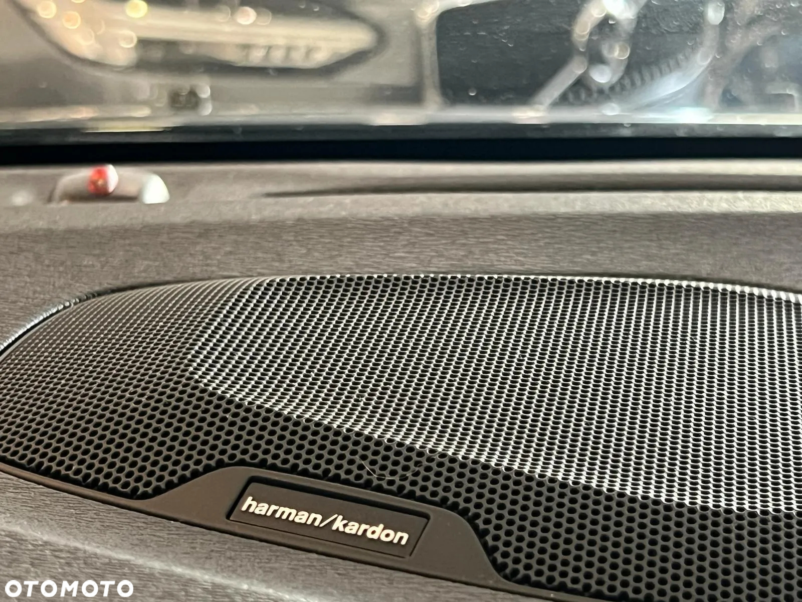 Volvo V40 D3 Geartronic RDesign - 26