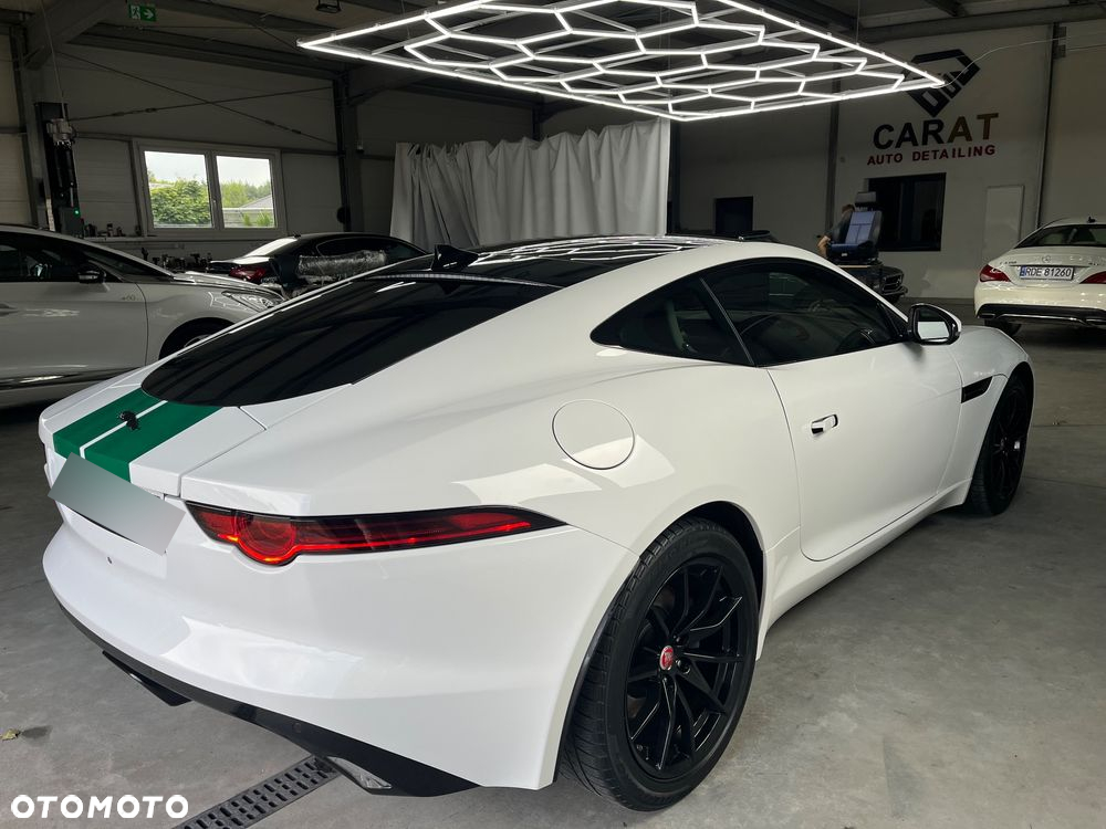 Jaguar F-Type 2.0 Turbo - 5