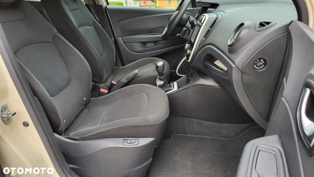 Renault Captur ENERGY dCi 90 Experience - 10