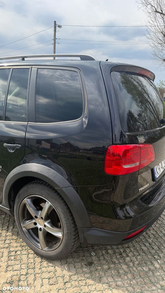 Volkswagen Touran 2.0 TDI DPF Cross - 6