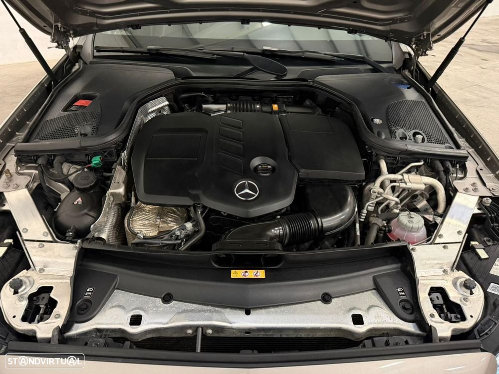 Mercedes-Benz E 300 de Avantgarde 4Matic - 59