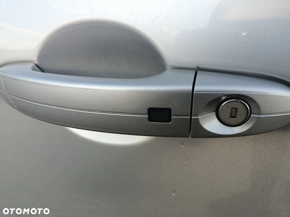 Ford S-Max 2.2 TDCi DPF Durashift-6-tronic Titanium - 15