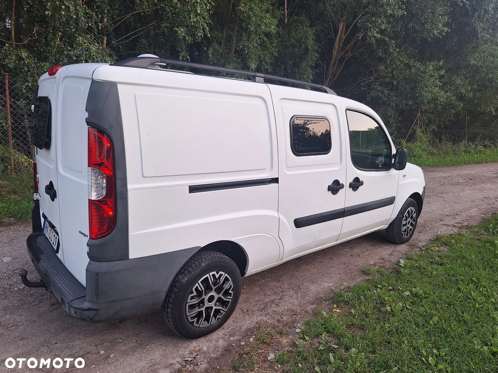 Fiat Doblo 1.9 JTD ELX - 2