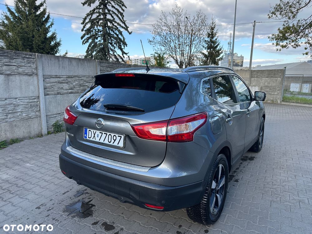 Nissan Qashqai 1.2 DIG-T N-Connecta EU6 - 4