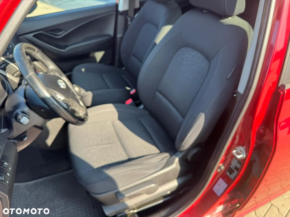 Hyundai ix20 1.4 Premium - 12