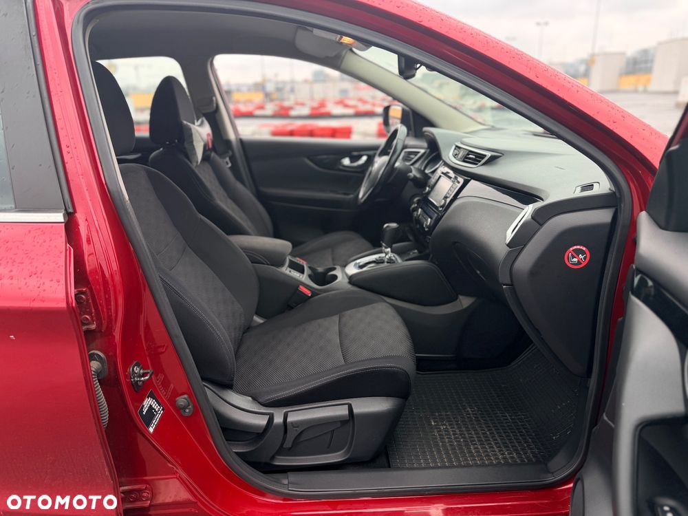 Nissan Qashqai 1.2 DIG-T Acenta Xtronic EU6 - 16