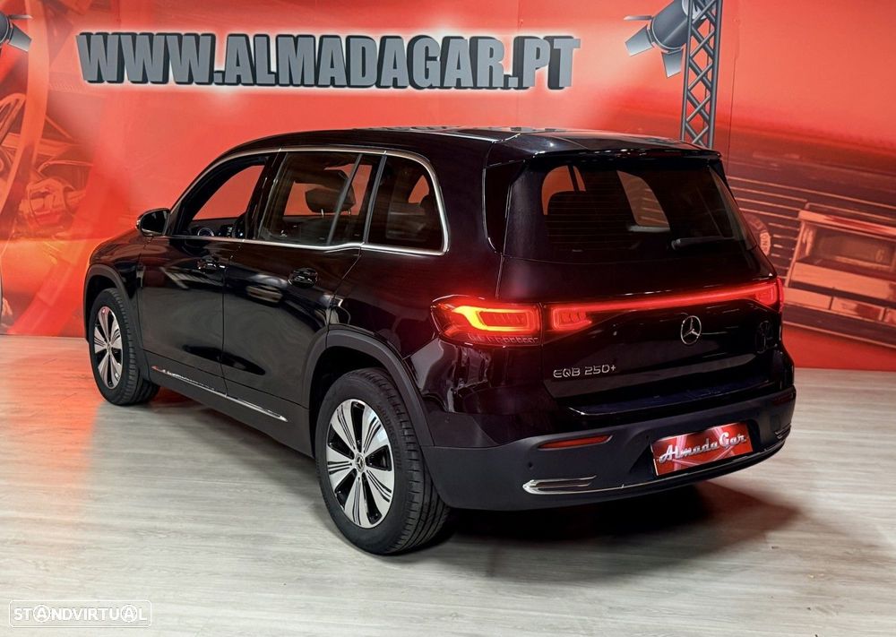 Mercedes-Benz EQB 250+ Edition - 4