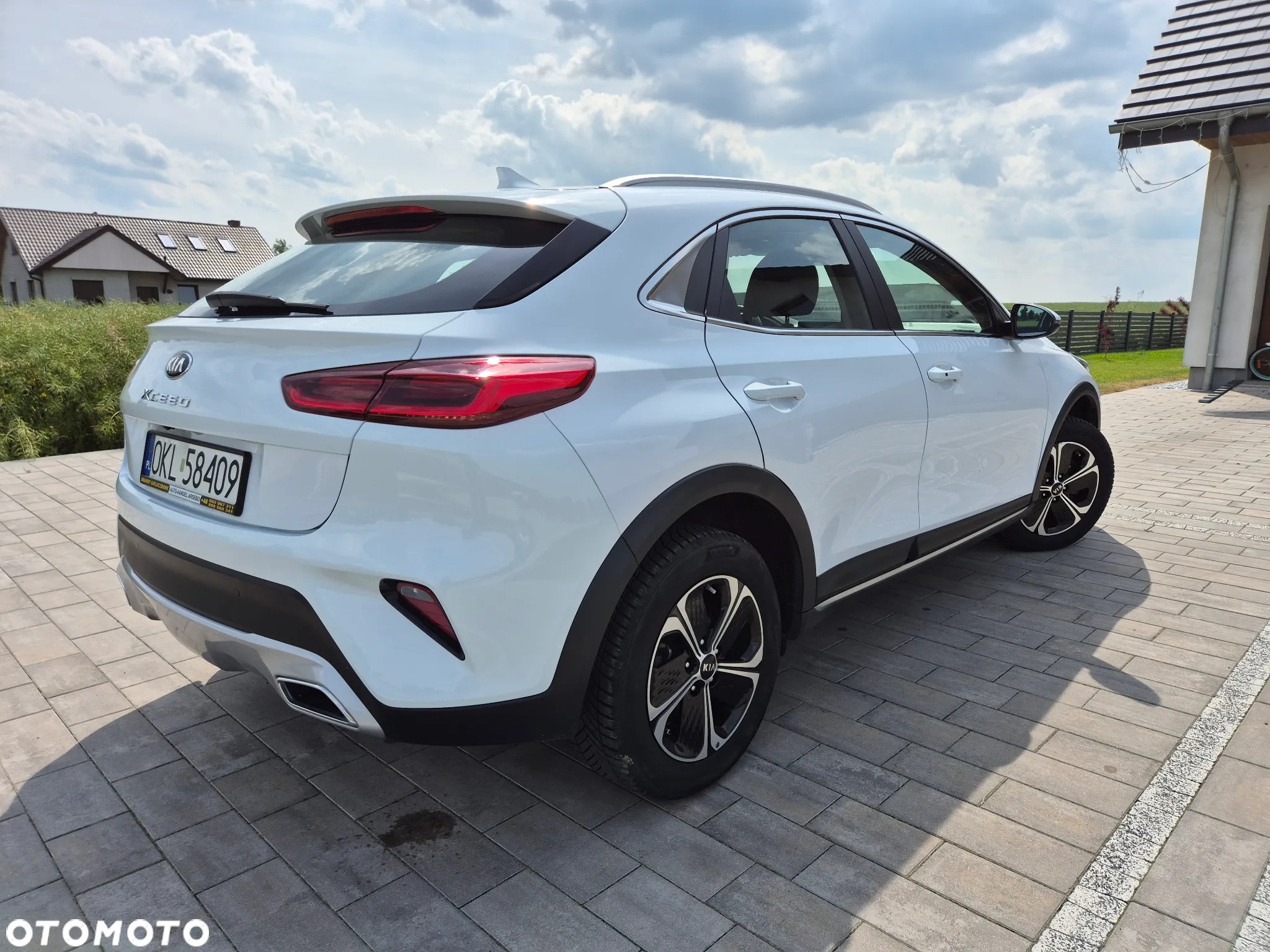 Kia XCeed - 4