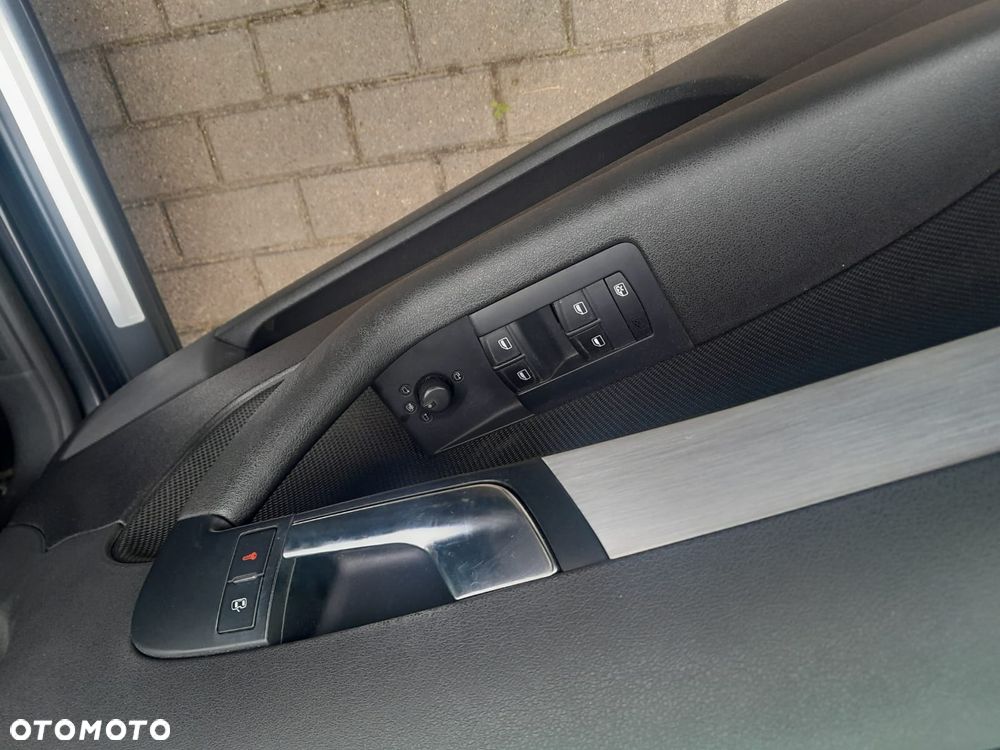 Audi A3 Sportback 2.0 TDI DPF S tronic S line Sportpaket - 10