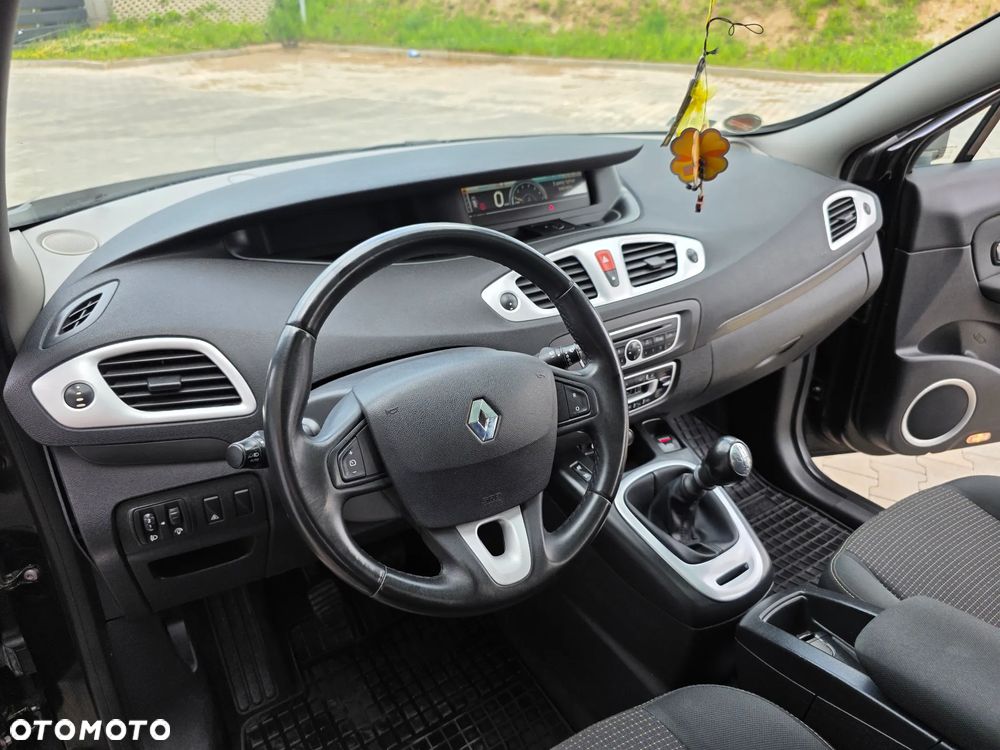 Renault Grand Scenic TCe 130 Dynamique - 24