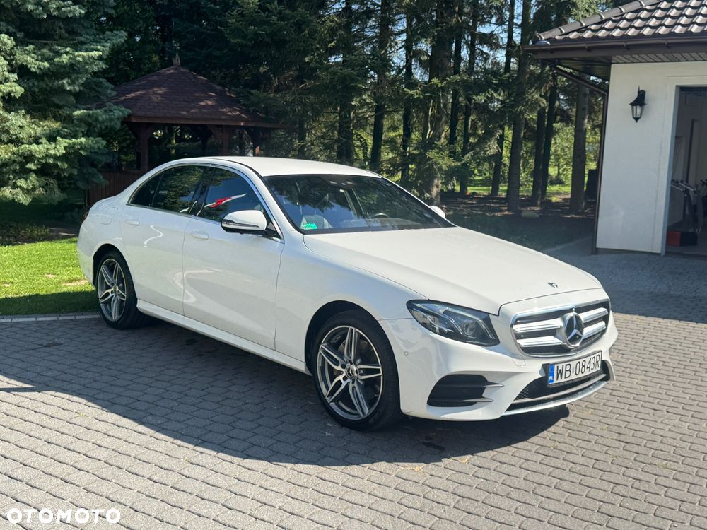 Mercedes-Benz Klasa E 200 4-Matic 9G-TRONIC - 20