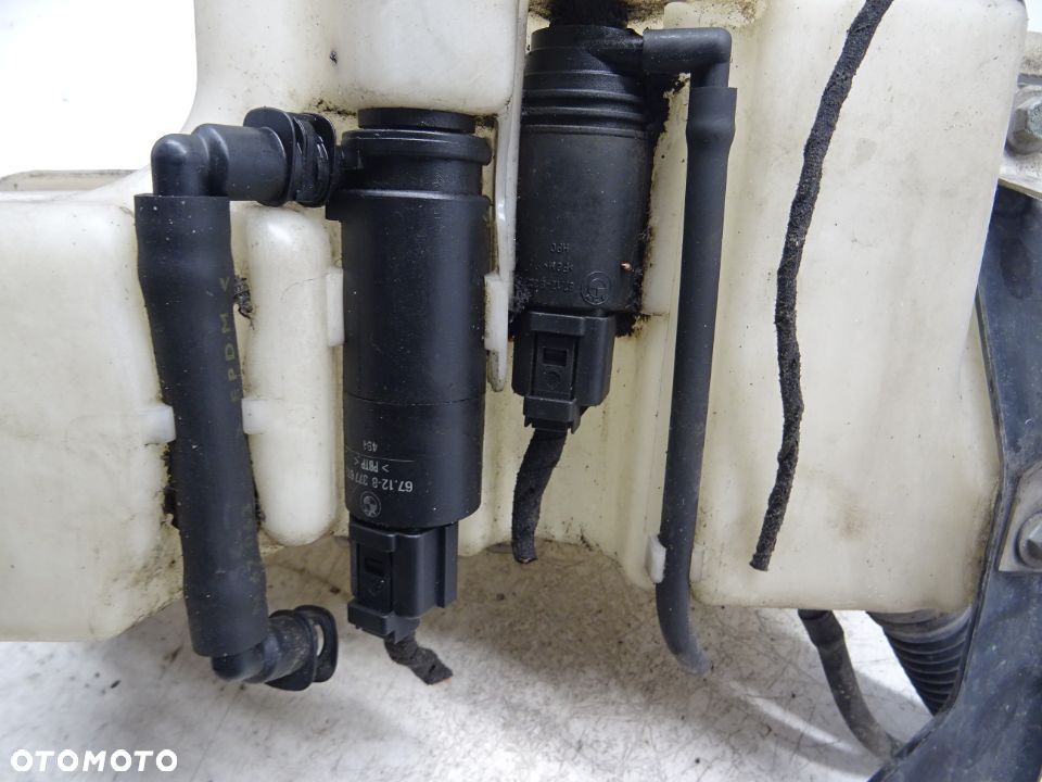 BMW E65 SEDAN 4.4 ZBIORNICZEK SPRYSKIWACZY XENON - 3