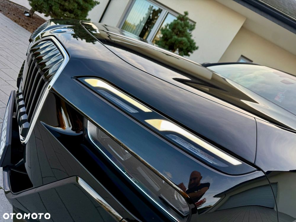 BMW Seria 7 730d xDrive sport - 39