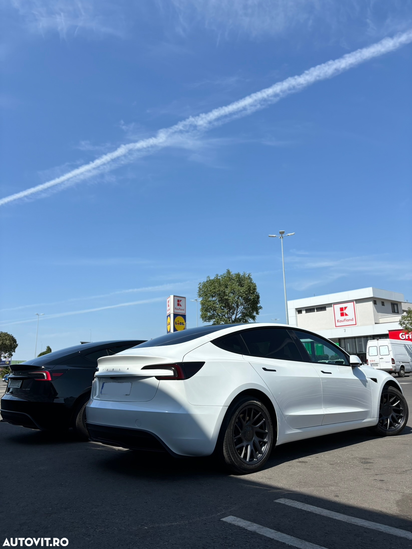 Tesla Model 3 Standard - 2