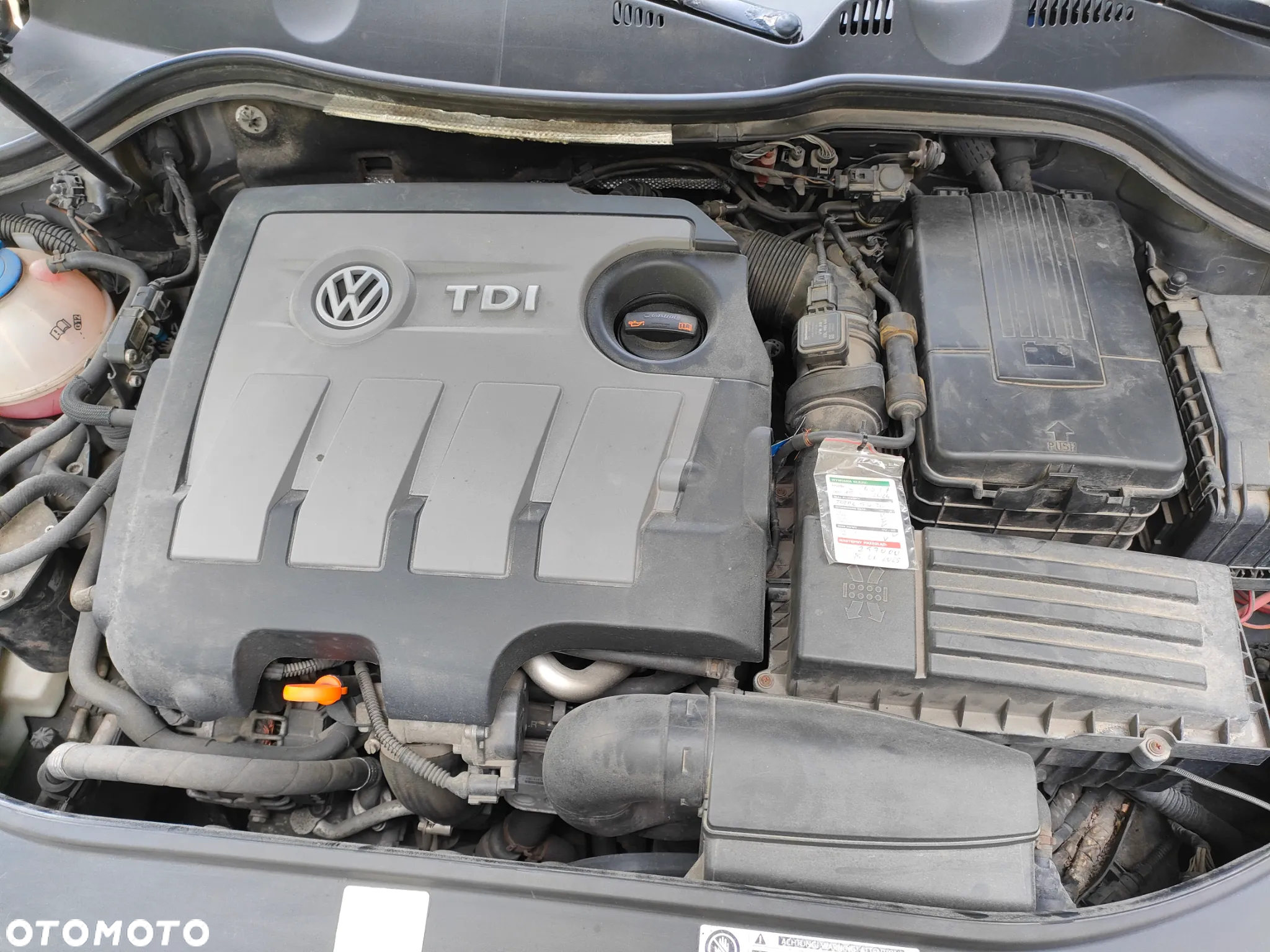 Volkswagen Passat 1.6 TDI Trendline - 13