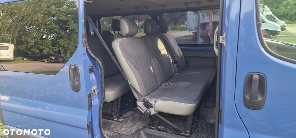 Opel Vivaro L2H1 2.9t - 8