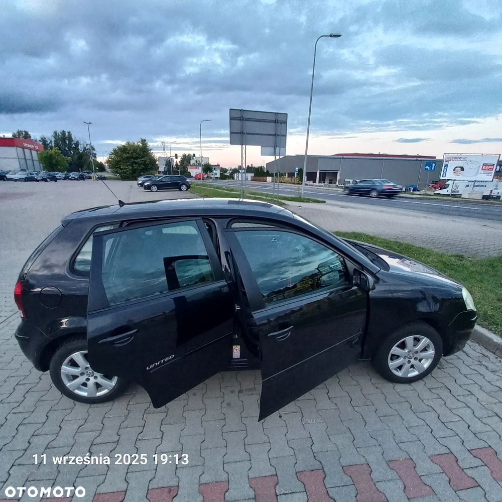 Volkswagen Polo - 5