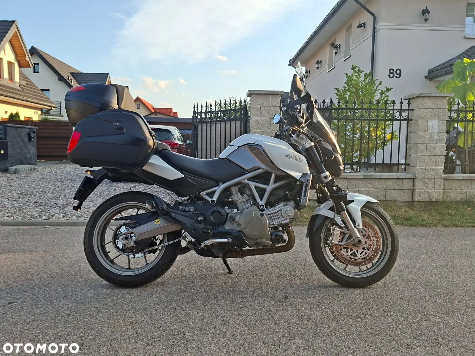 Aprilia Mana - 8