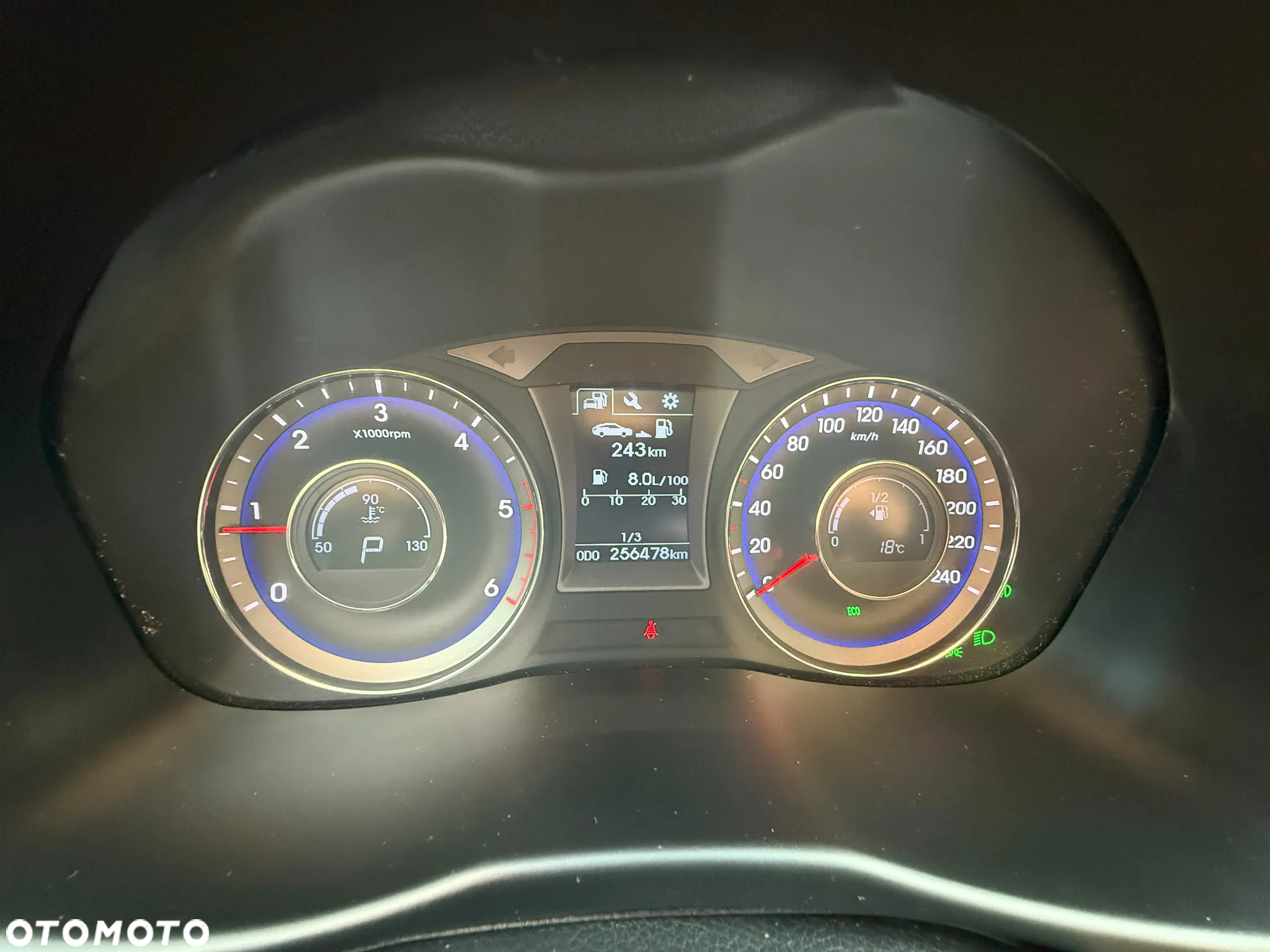 Hyundai i40 1.7 CRDi Premium DCT - 14