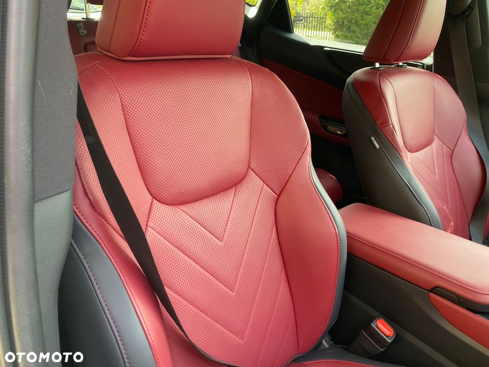 Lexus NX 350h Omotenashi AWD - 30