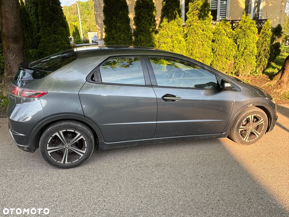 Honda Civic 1.8 Executive - 2