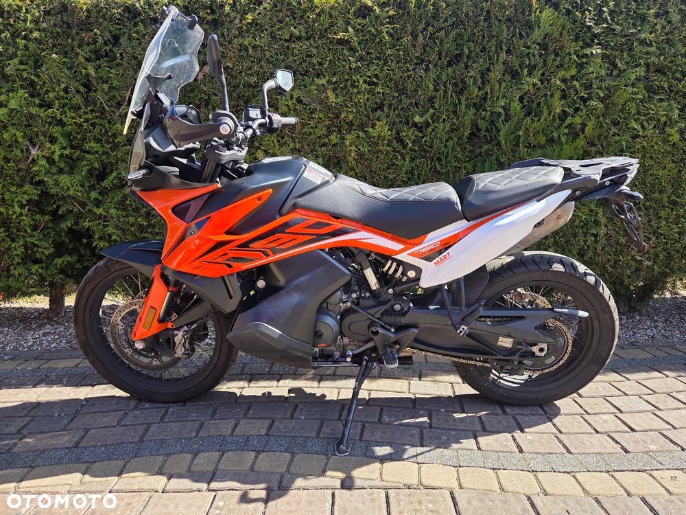 KTM Adventure - 6