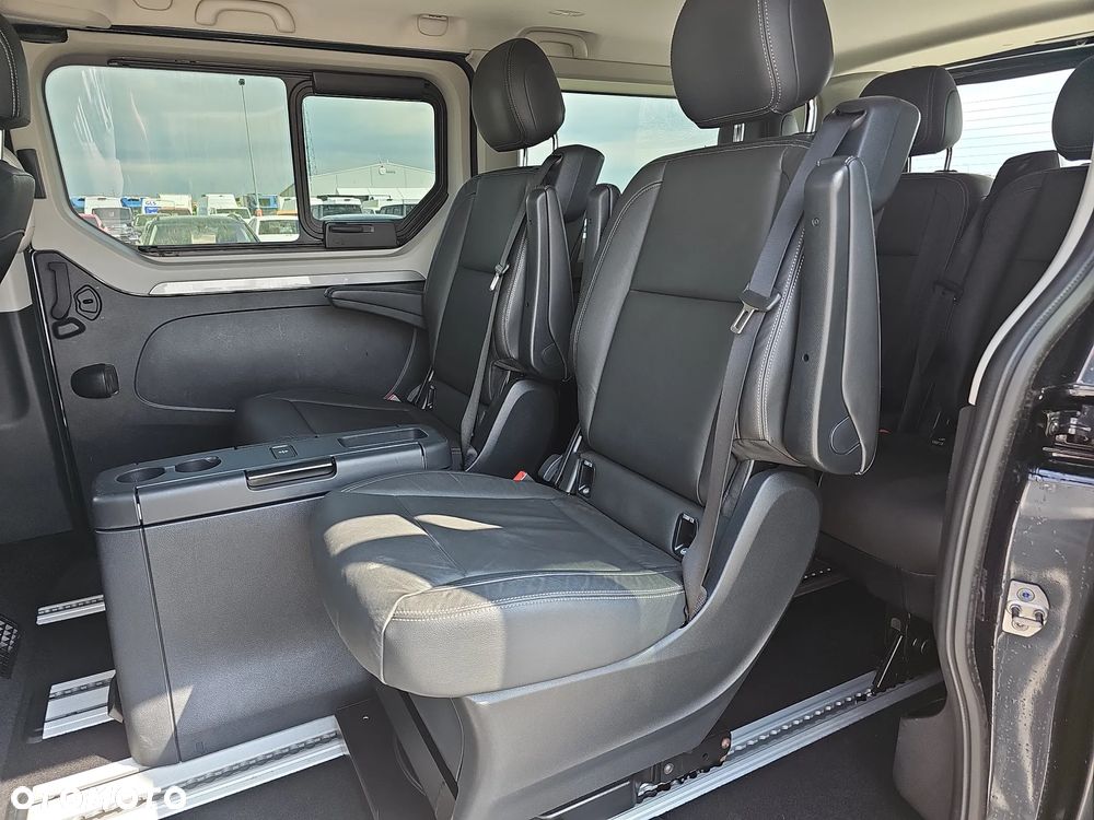 Renault Trafic Grand 2.0 dCi EDC - 12