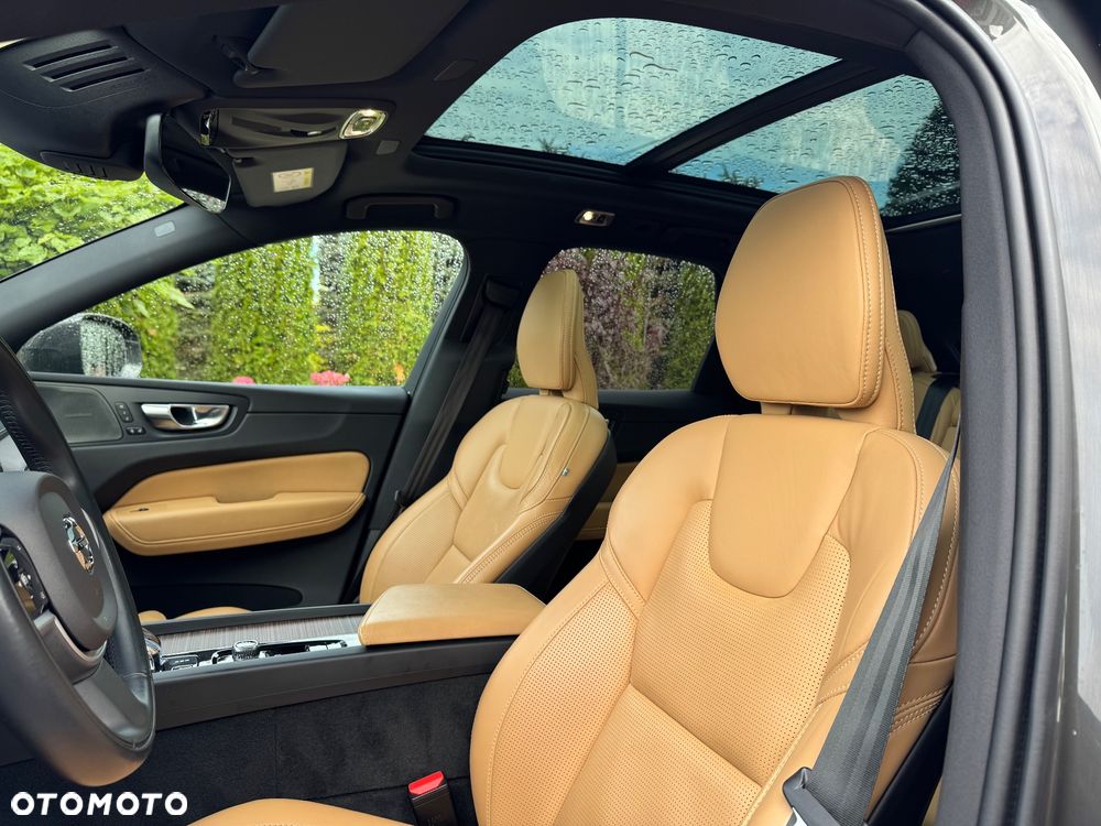 Volvo XC 60 - 26