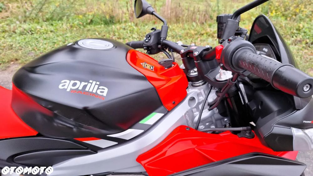 Aprilia Tuono - 11