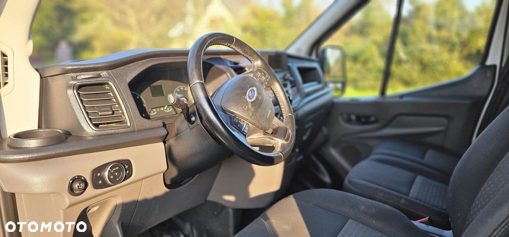 Ford Transit - 17