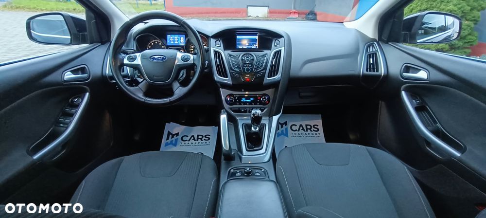 Ford Focus - 24