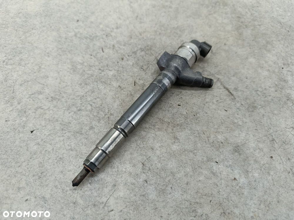 WTRYSKIWACZ PEUGEOT BOXER II 6C1Q-9K546-AC DENSO 2.2 HDI - 10